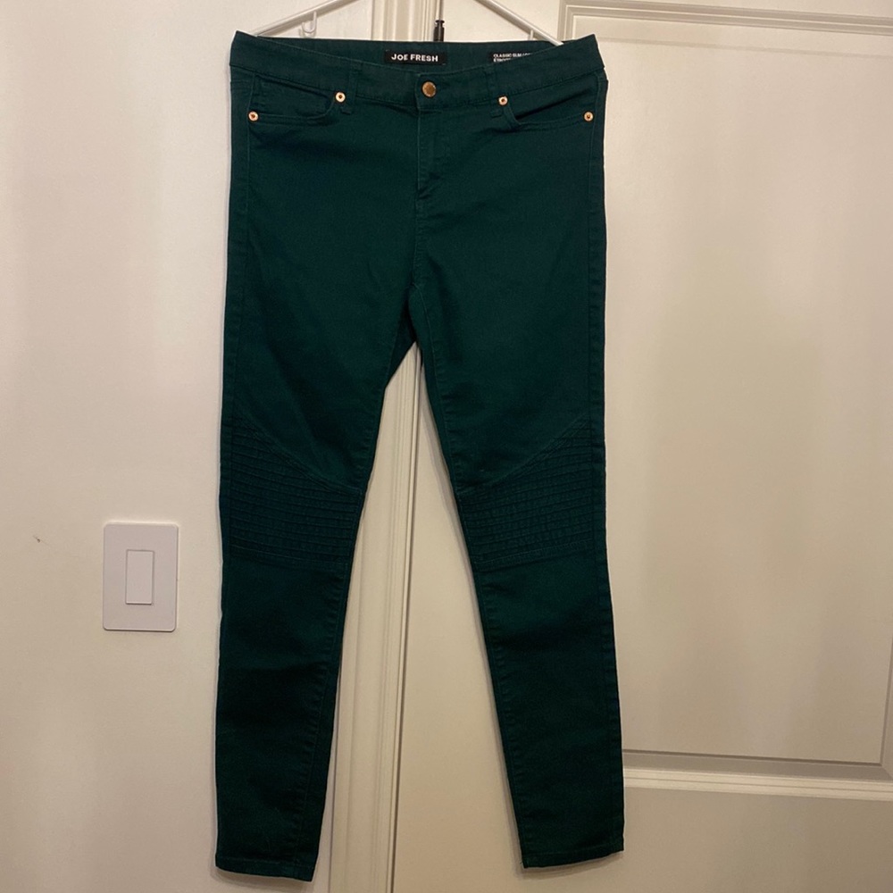 Dark Green Skinny Pants with Detailing on the Knees